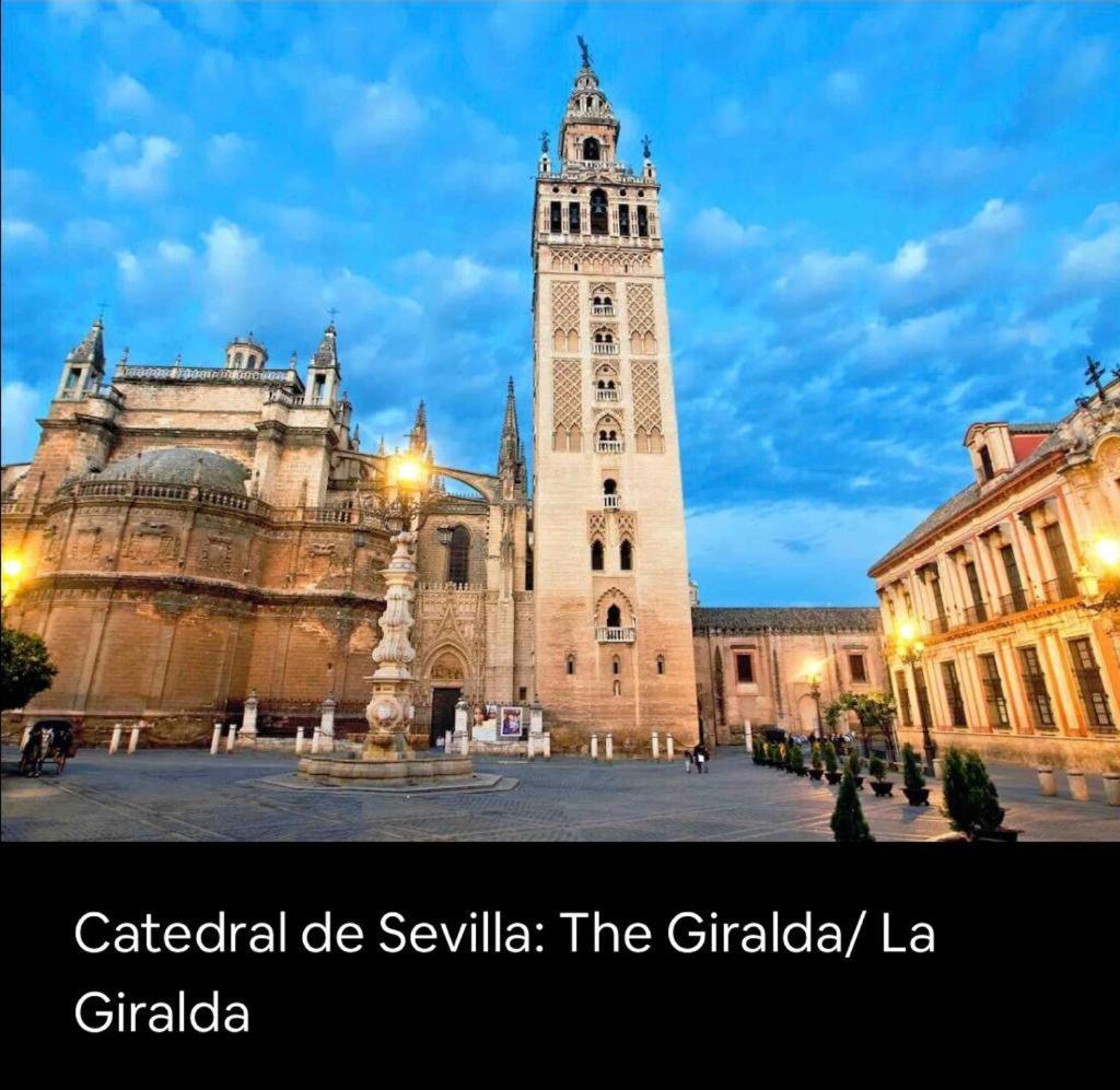 Budget And Cute Rooms With Balcony Sevilla Center Eksteriør billede
