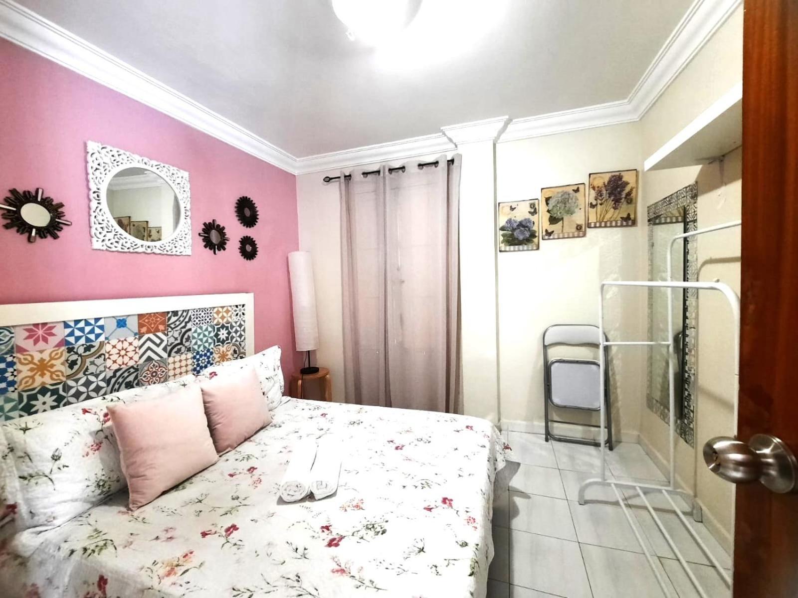Budget And Cute Rooms With Balcony Sevilla Center Eksteriør billede