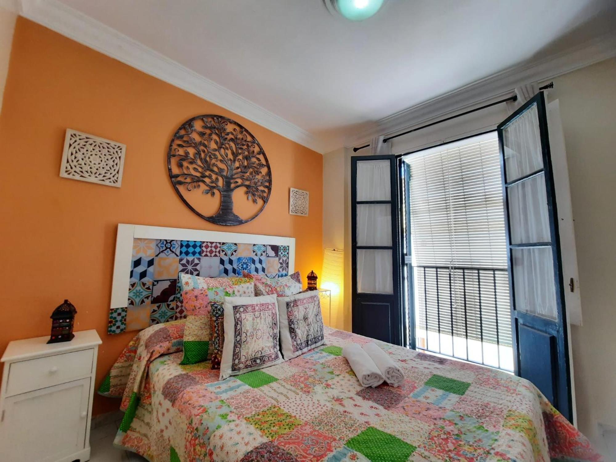 Budget And Cute Rooms With Balcony Sevilla Center Eksteriør billede