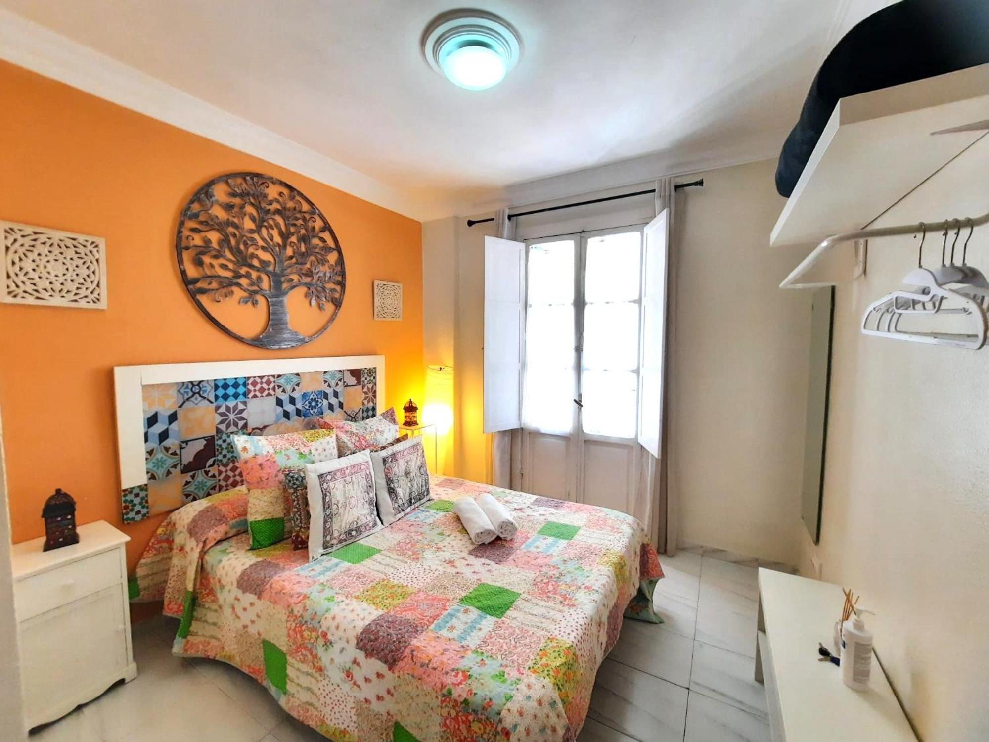 Budget And Cute Rooms With Balcony Sevilla Center Eksteriør billede
