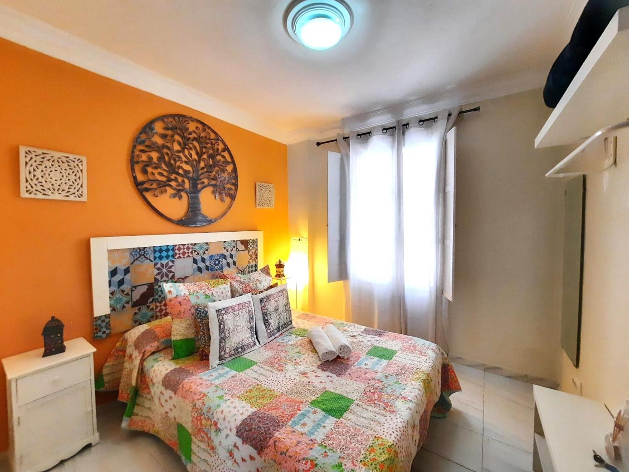 Budget And Cute Rooms With Balcony Sevilla Center Eksteriør billede